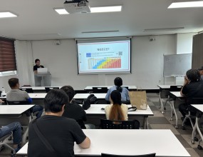 온열질환 예방가이﻿드-경남근로자건강센터일 시 : 8월 13일(목) 16시 ~ 18시장 소 : 센터 교육장&nbsp;인 원 : 자활근로 참여주﻿민﻿ 23명